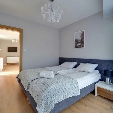 Apartment Everysky - Wilcza 3f-1 *